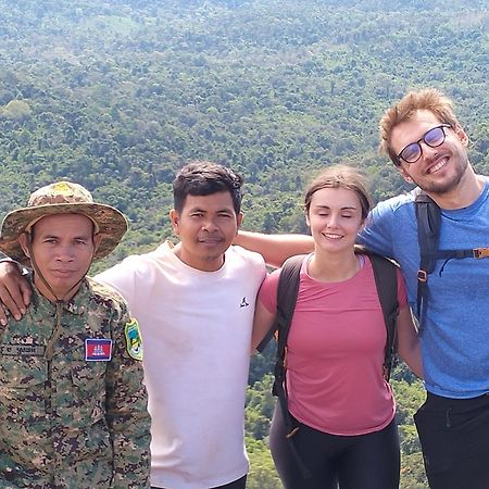 Ratanakiri Farmhouse & Trekking Banlung Buitenkant foto