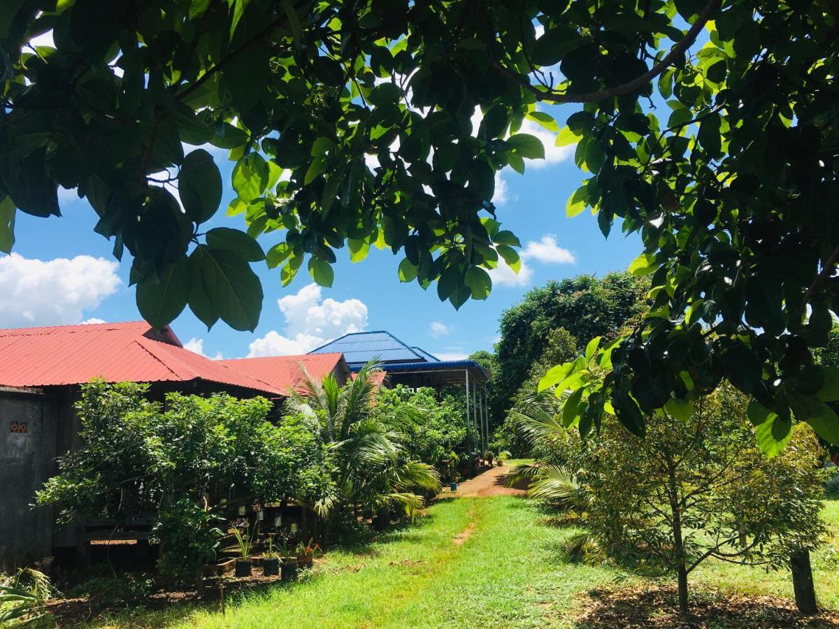 Ratanakiri Farmhouse & Trekking Banlung Buitenkant foto