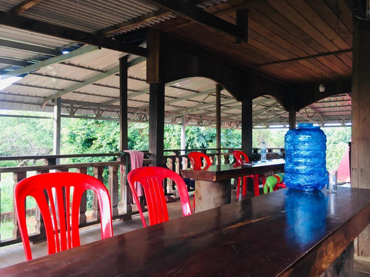 Ratanakiri Farmhouse & Trekking Banlung Buitenkant foto
