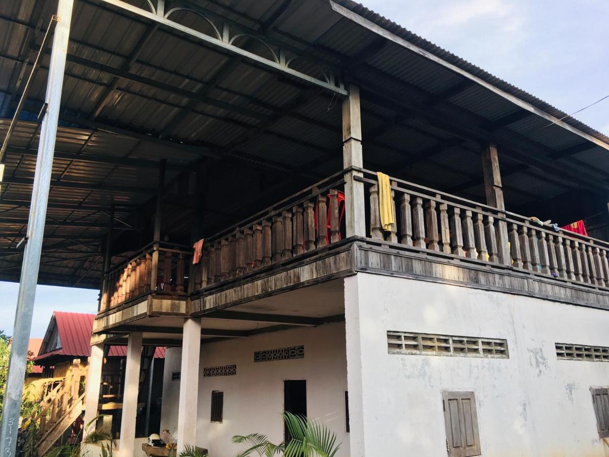 Ratanakiri Farmhouse & Trekking Banlung Buitenkant foto