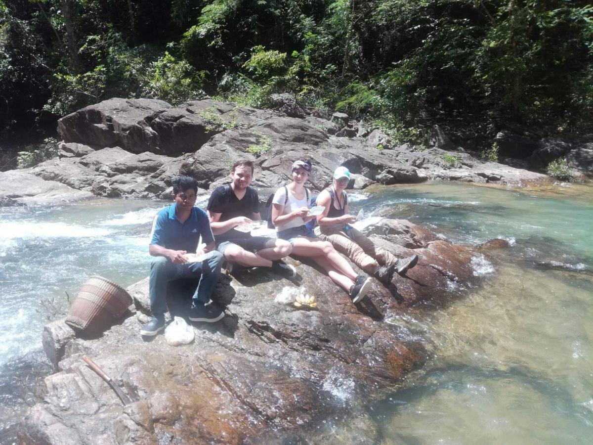 Ratanakiri Farmhouse & Trekking Banlung Buitenkant foto