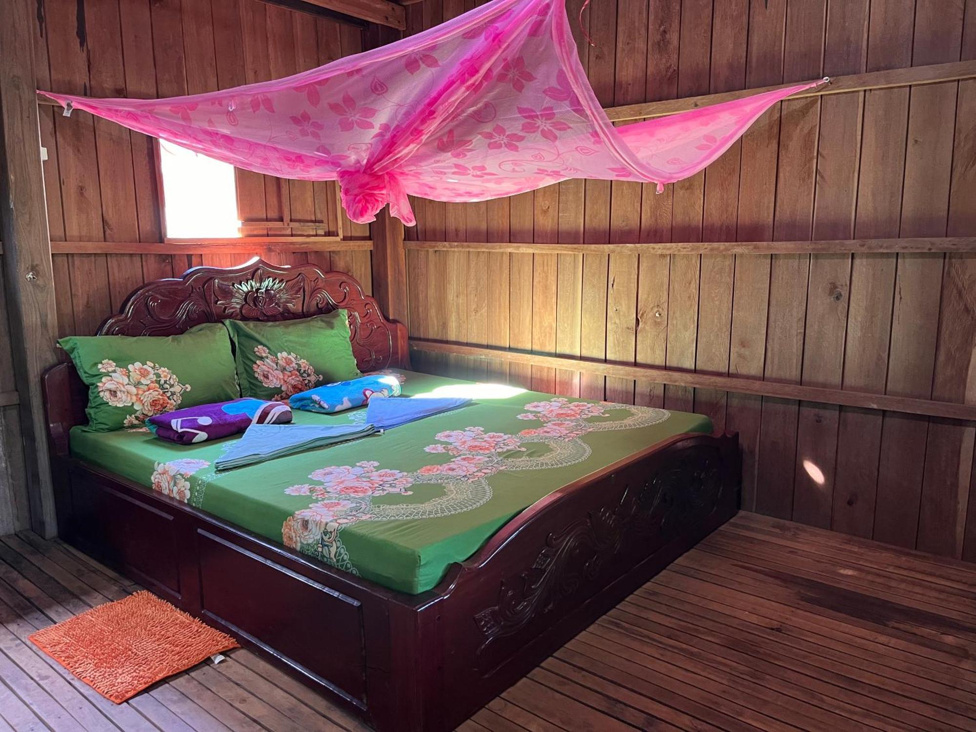 Ratanakiri Farmhouse & Trekking Banlung Buitenkant foto